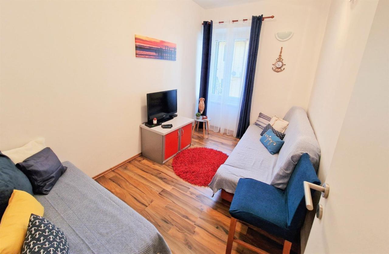 Pirates' Bay Apartment - Omiš Kültér fotó