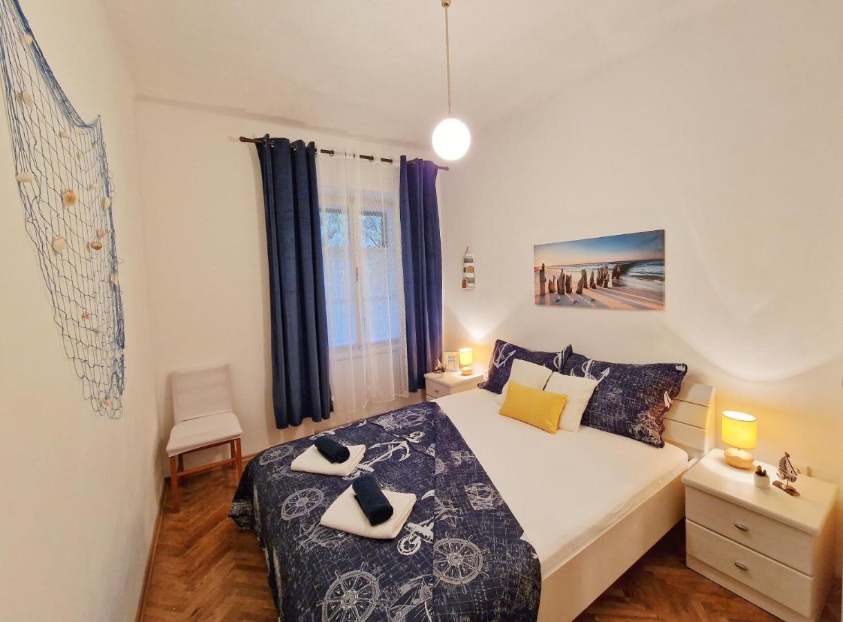 Pirates' Bay Apartment - Omiš Kültér fotó