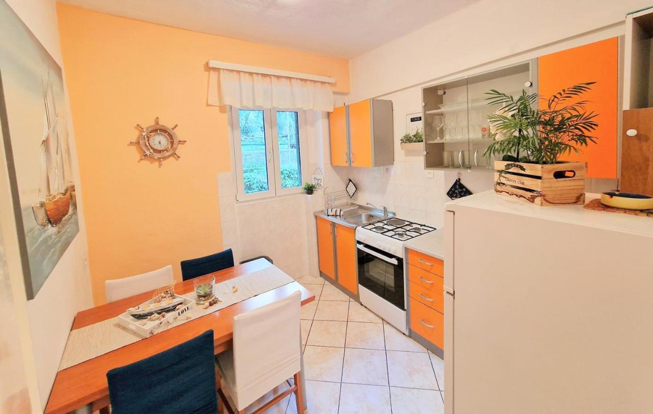 Pirates' Bay Apartment - Omiš Kültér fotó