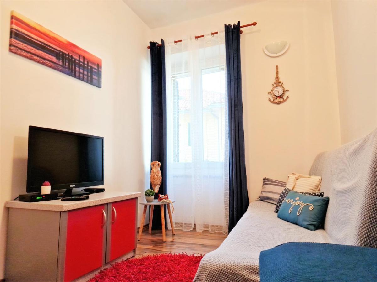 Pirates' Bay Apartment - Omiš Kültér fotó